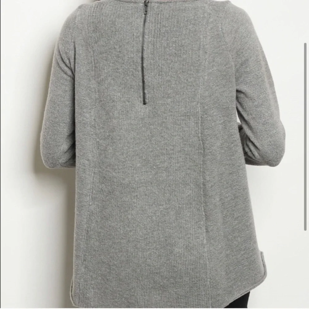 Grey Knit Sweater, zippered back - Picture 2 of 2